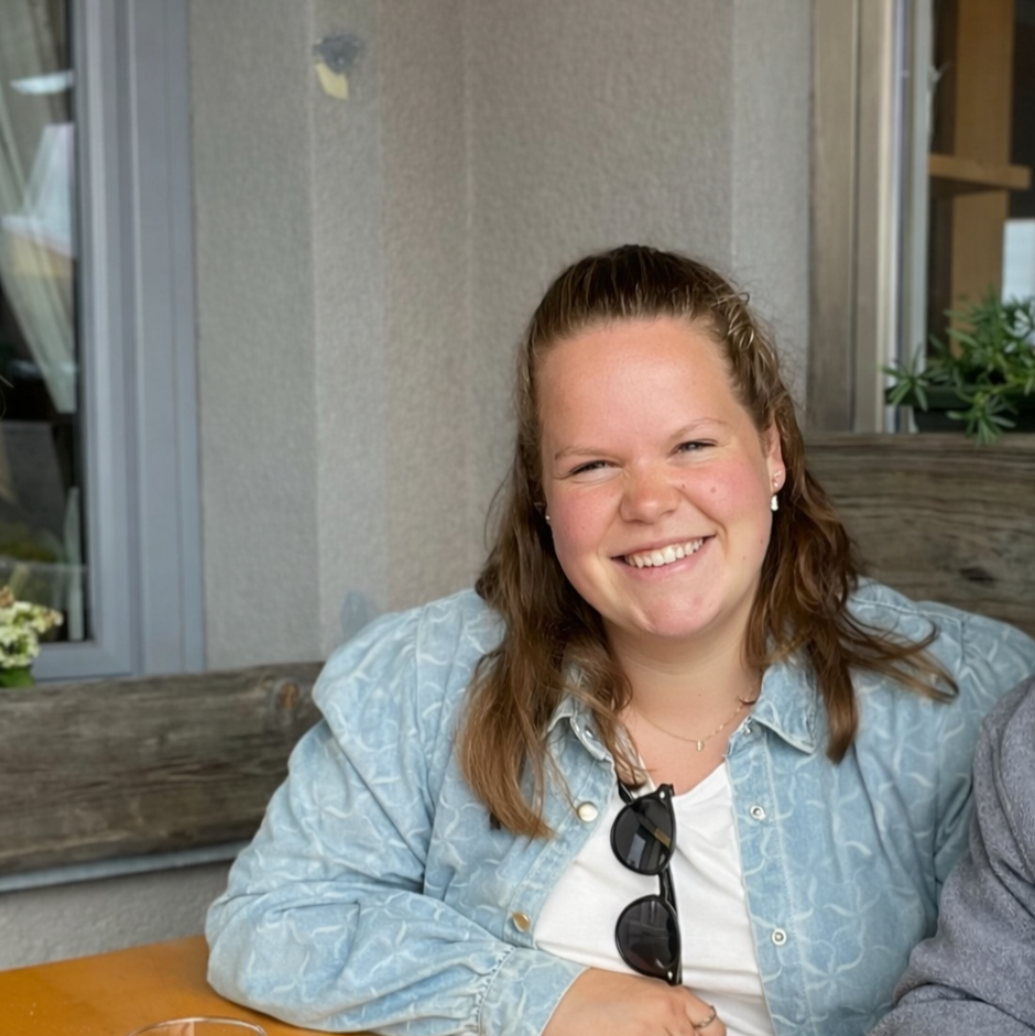 chatgpt image 6 jan 2026, 16 22 30